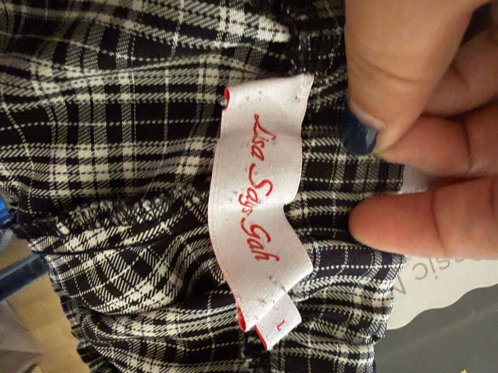 Lisa Says Gah Women's Plaid Wide Leg Pull-On Pants - Picture 3 of 3